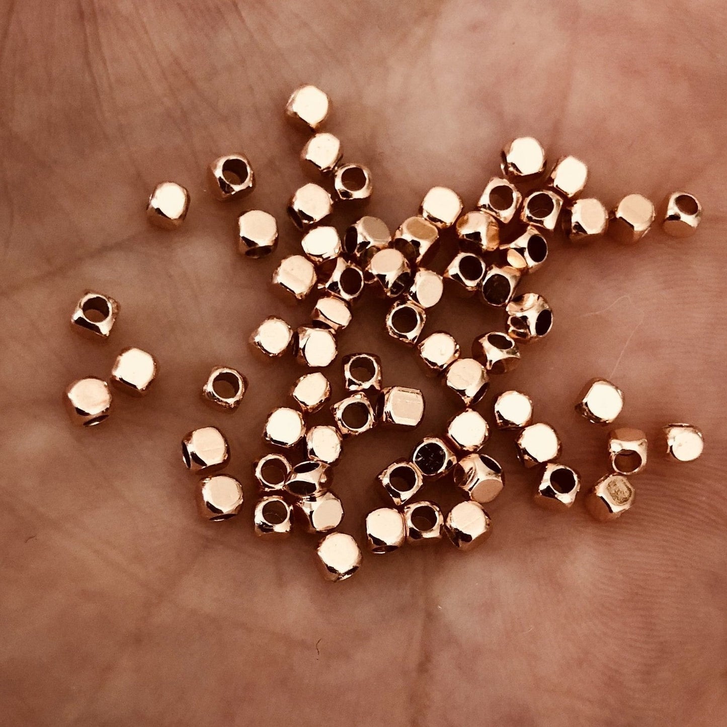 Rose Gold Kaplama Küp 2mm