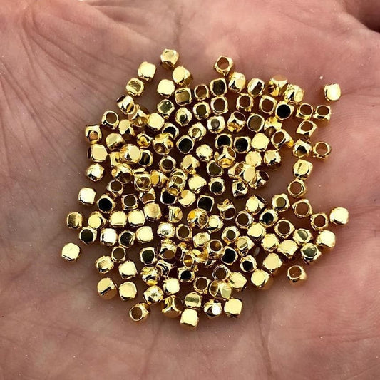 Altın Kaplama Traşlı Küp 2mm