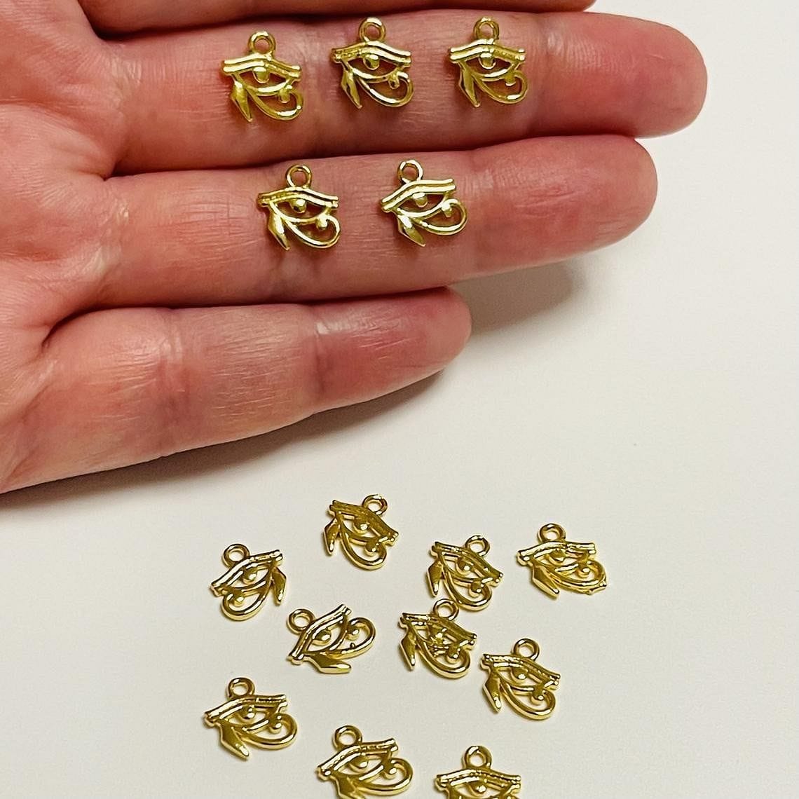 Gold-Plated Eye of Ra Shake Apparatus