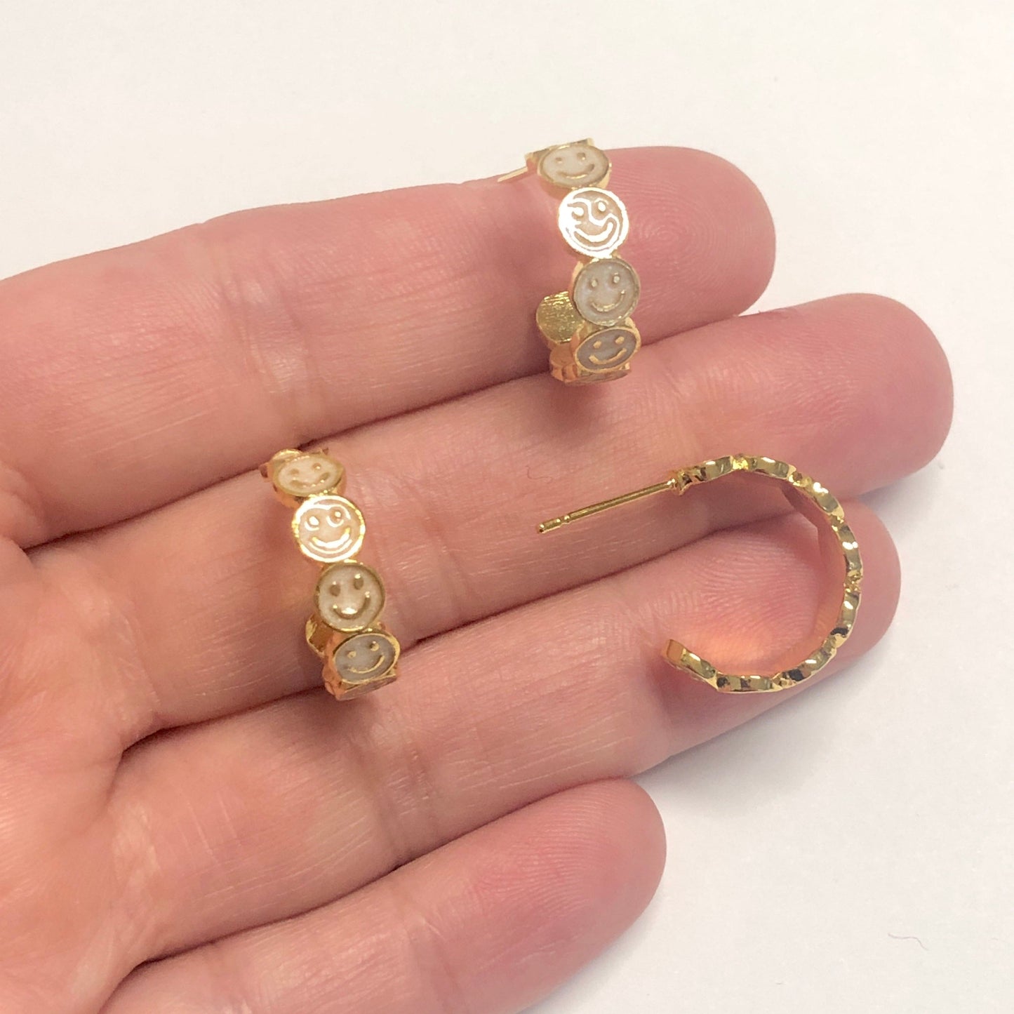 Gold Plated Enamel Smiling Face Earrings - Mother of Pearl