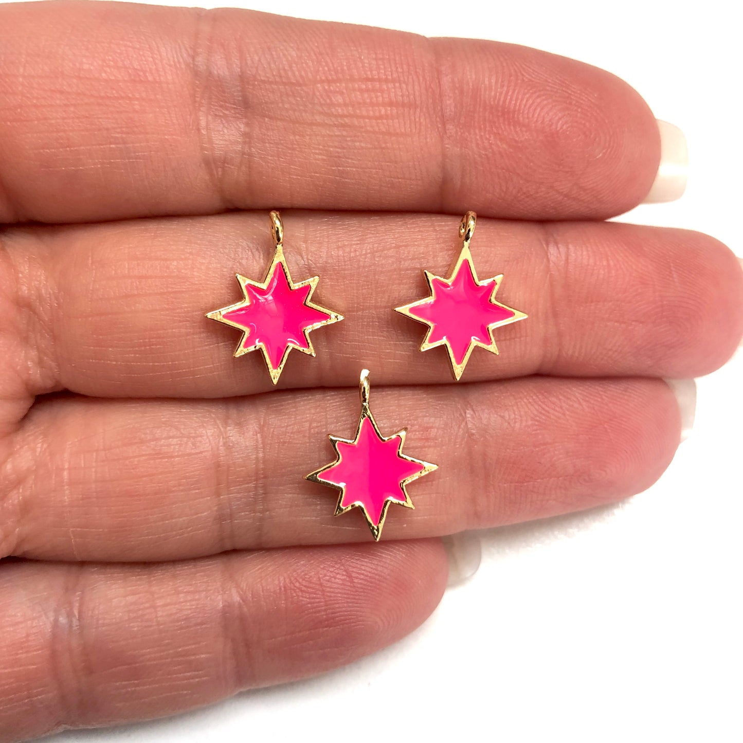 Gold-Plated Enameled Pole Star Shaking Bracket - Black