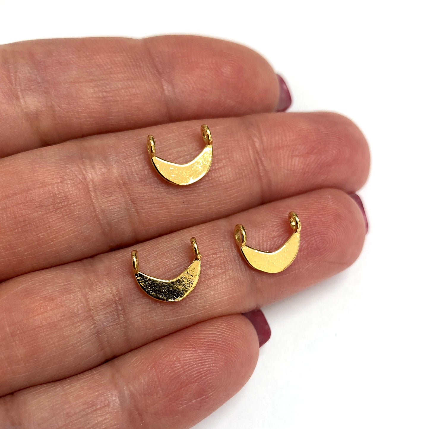 Gold Plated Zircon Stone Hz. Jesus and the Cross Pendant - 6