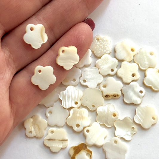 25mm Round Pearl - 2