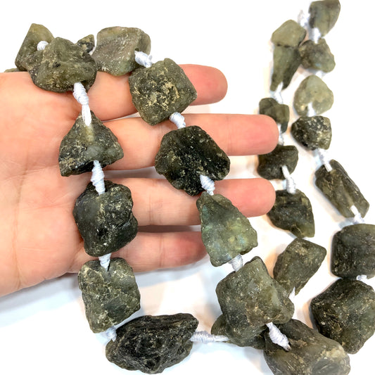 Şekilsiz Kaya Taşlar - Labradorit