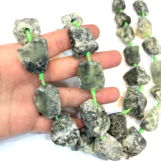 Şekilsiz Kaya Taşlar - Prehnit