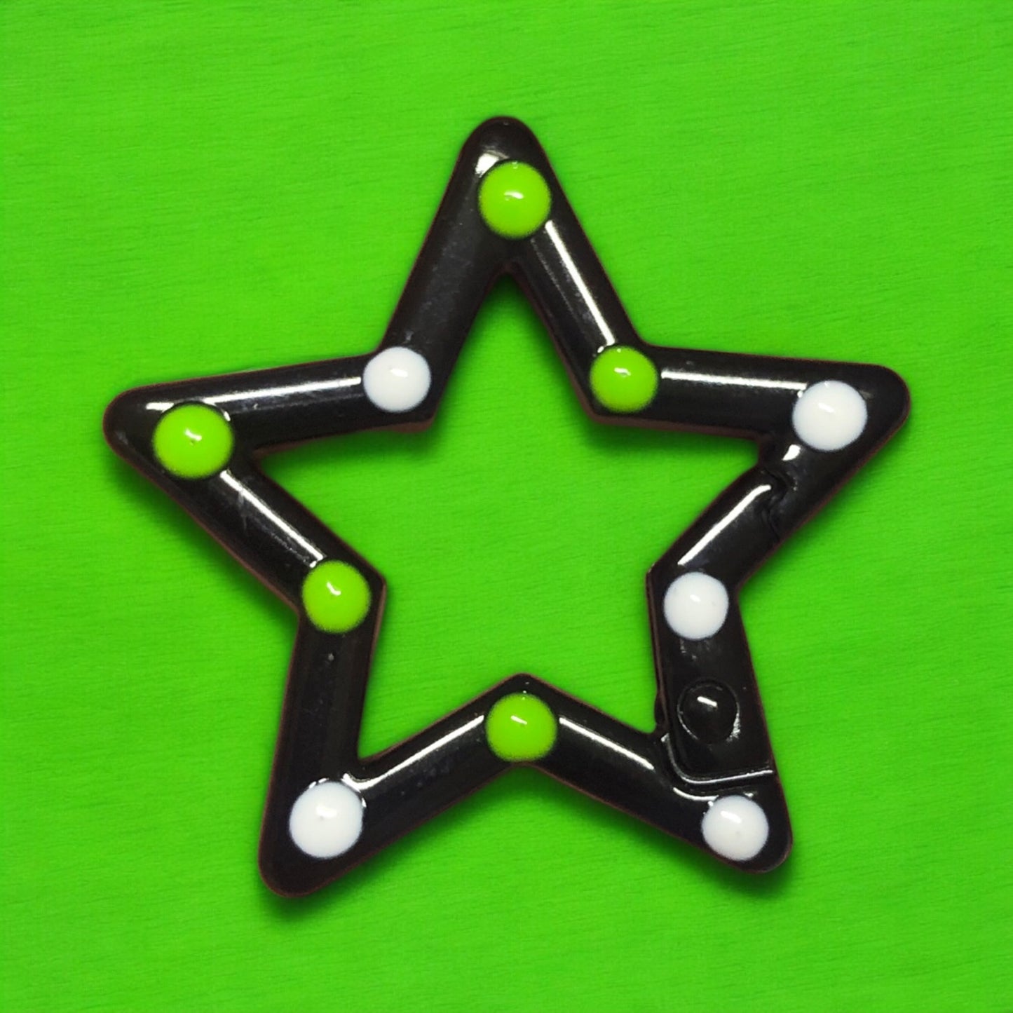 Mineli Yıldız Anahtarlık Aparatı - Siyah