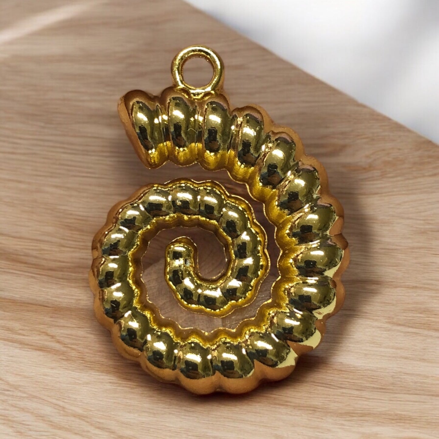 Altın Kaplama Sallantı Deniz Kabuğu - 33mm