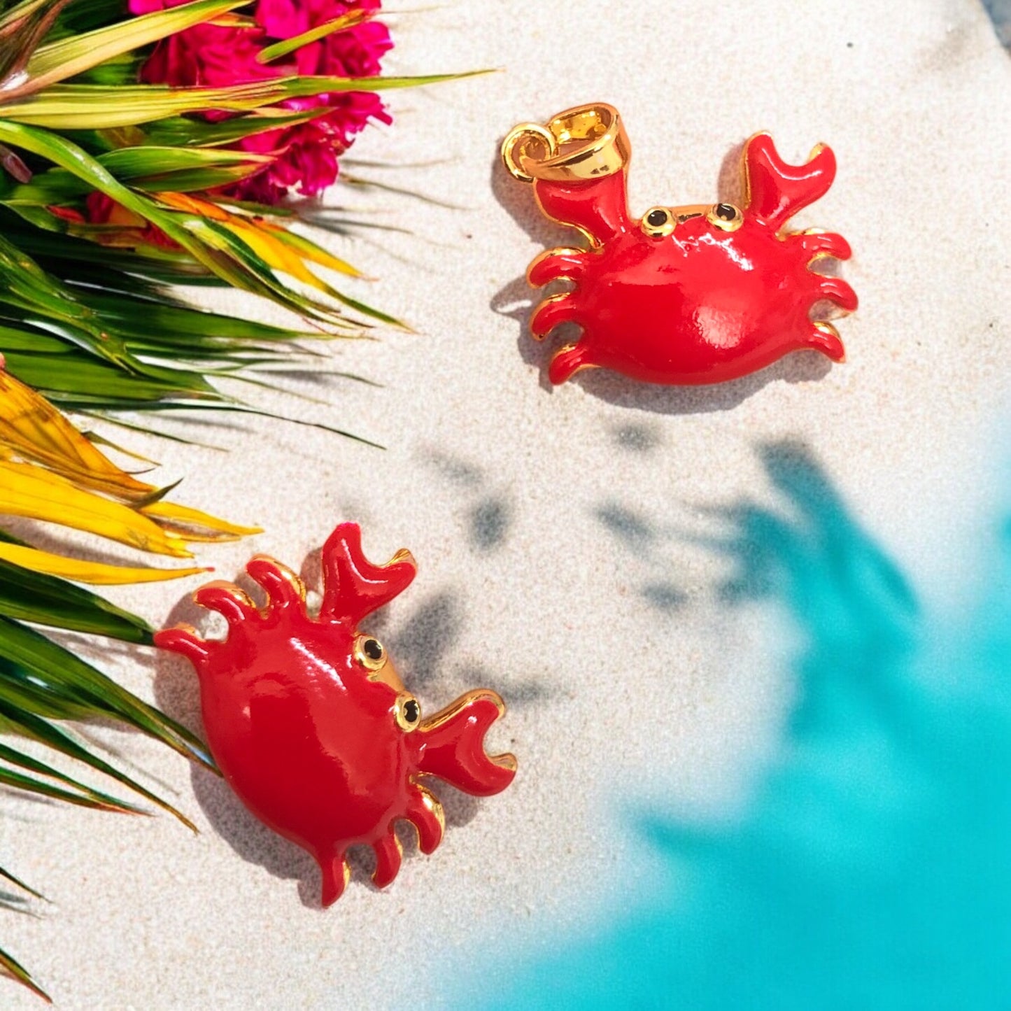 Altın  Kaplama  Mineli Yengeç  Kolye Ucu -Kırmızı