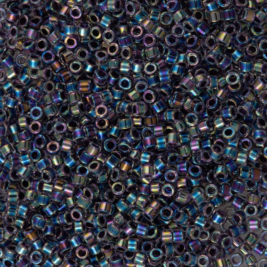 Miyuki Boncuk, Miyuki Delica 11/0 DB0059 - Lined Light Violet AB