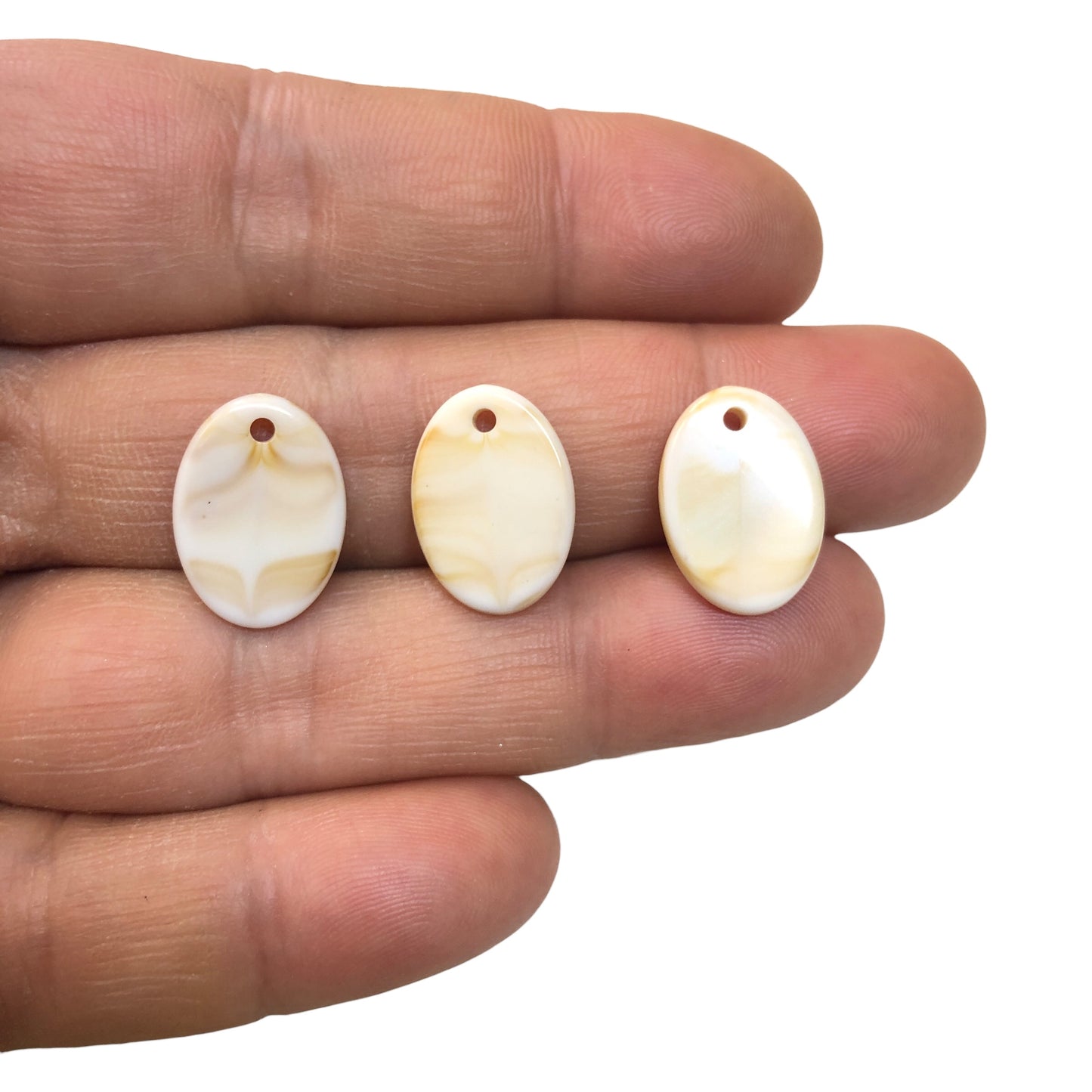 Akrilik Sallantı Oval Pul - 17 mm