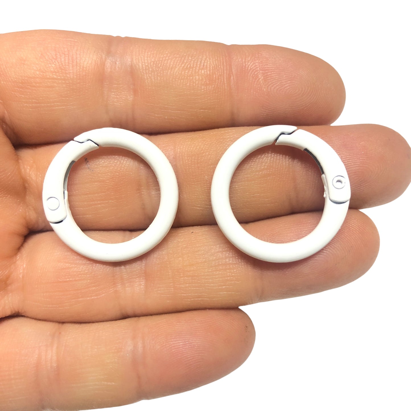 Mineli Yuvarlak Karabina  25mm (O Kilit&Çanta&Anahtarlık Halkası) - Beyaz