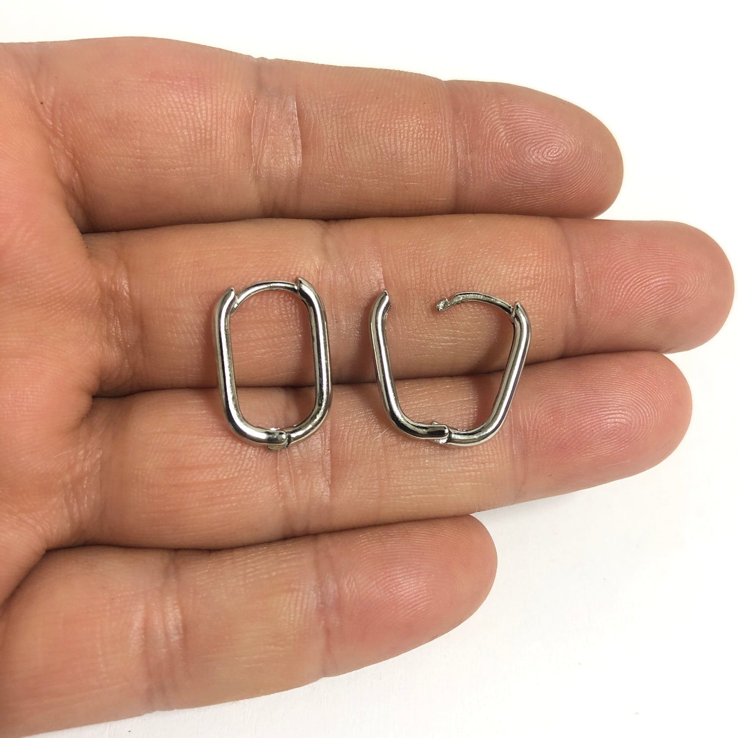 Vergoldete Ohrringclips aus Messing – klein, 2 Paar