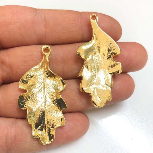 Gold Plated Enamel Strawberry Shaking Attachment - Neon Green