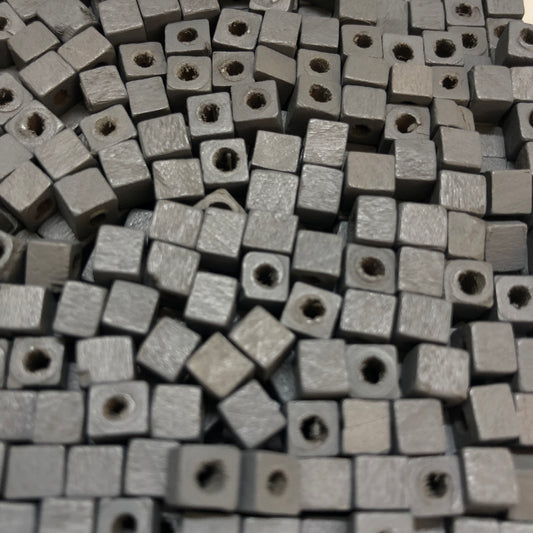 Versilberte 5x5mm Würfel Holzperlen -25