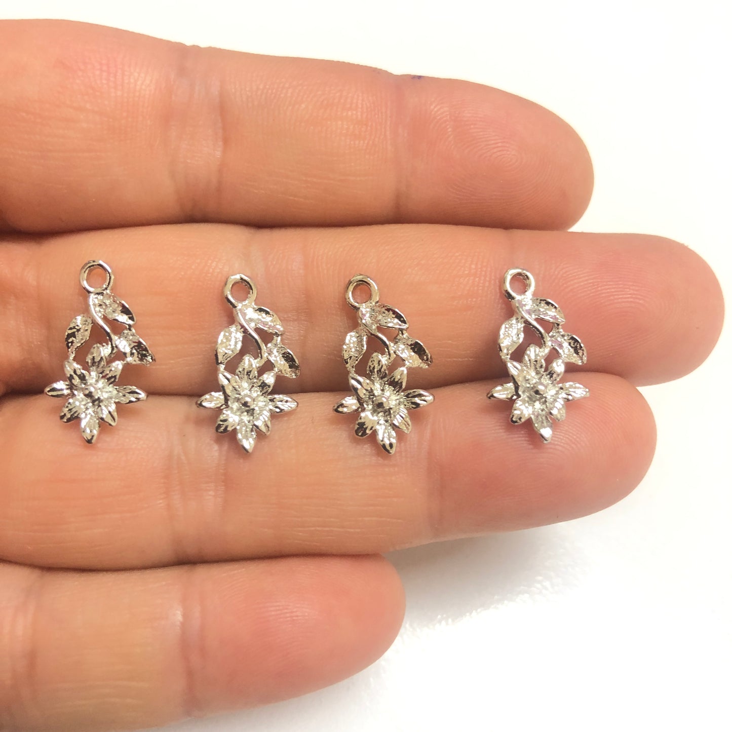 Rhodinierter Einsatz für Herzmodelle