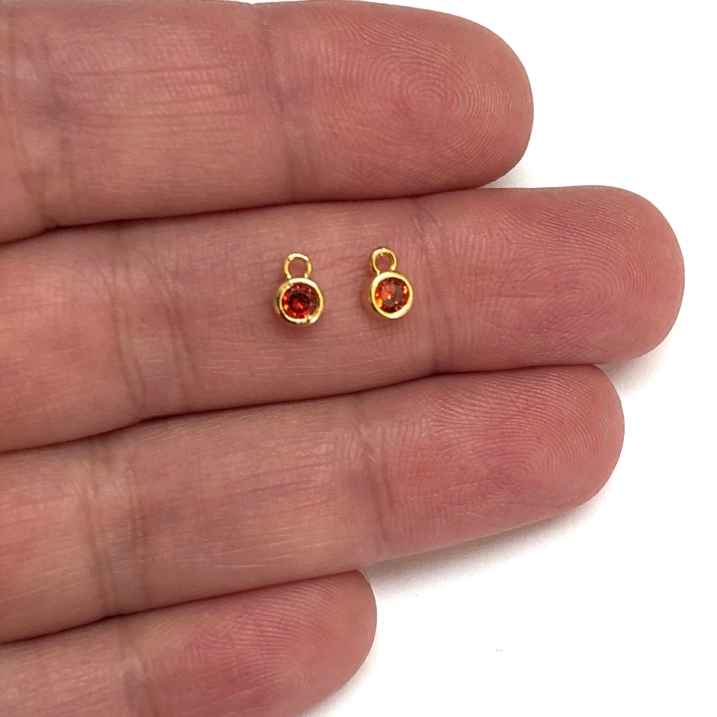 Altın Kaplama 4mm Doğum Taşı - Ocak - Garnet