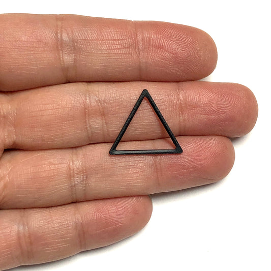 Mat Siyah Kaplama 21x18mm Üçgen aparat