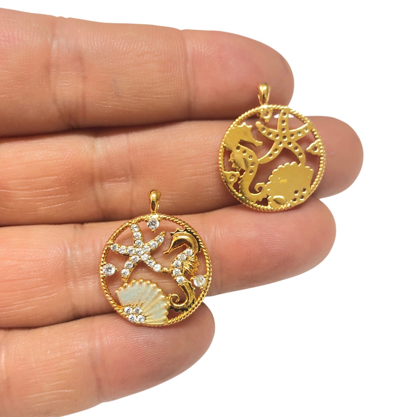 Altın Kaplama Zirkon Taşlı Deniz Dünyası Kolye Ucu-Mint