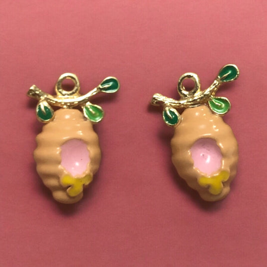 Gold Plated Enamel Strawberry Shaking Attachment - Neon Green