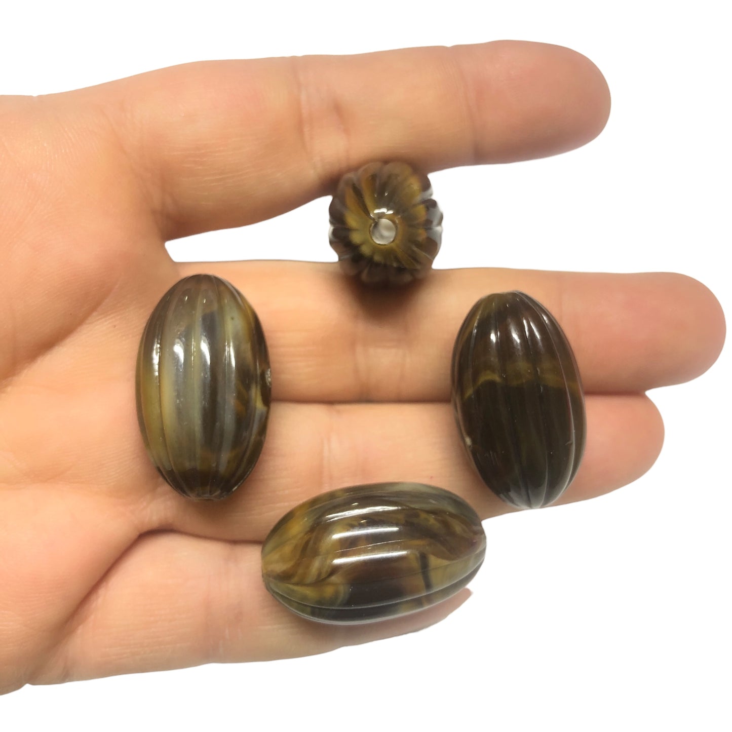 A Kalite Akrilik Çizgili Oval 17x29mm- Kahverengi  Ebruli