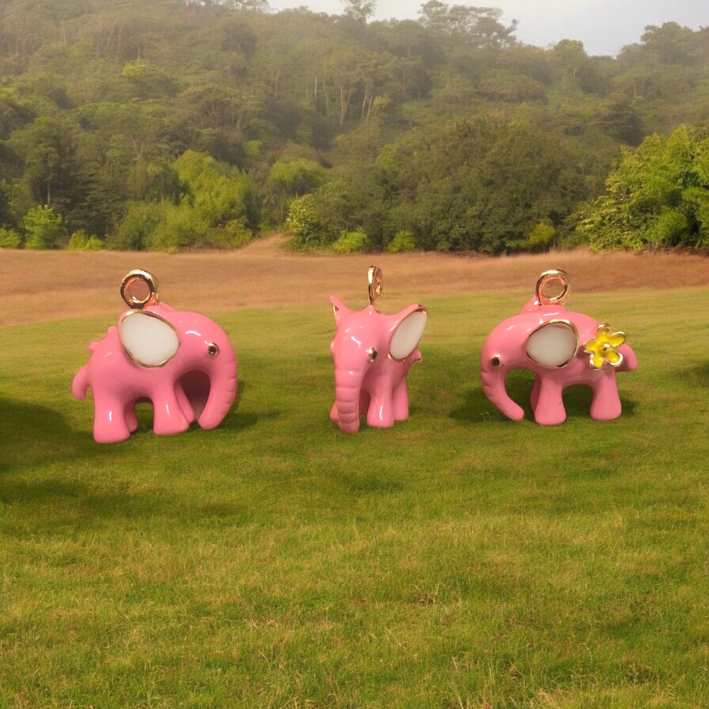 Altın Kaplama Üç boyutlu  Çiçekli Pembe Fil Sallantı