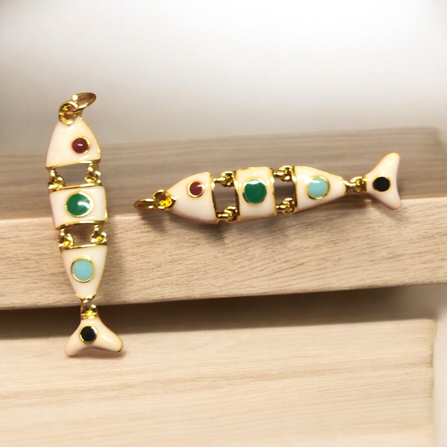 Altın Kaplama  Mineli  Bölmeli Balık  Beyaz