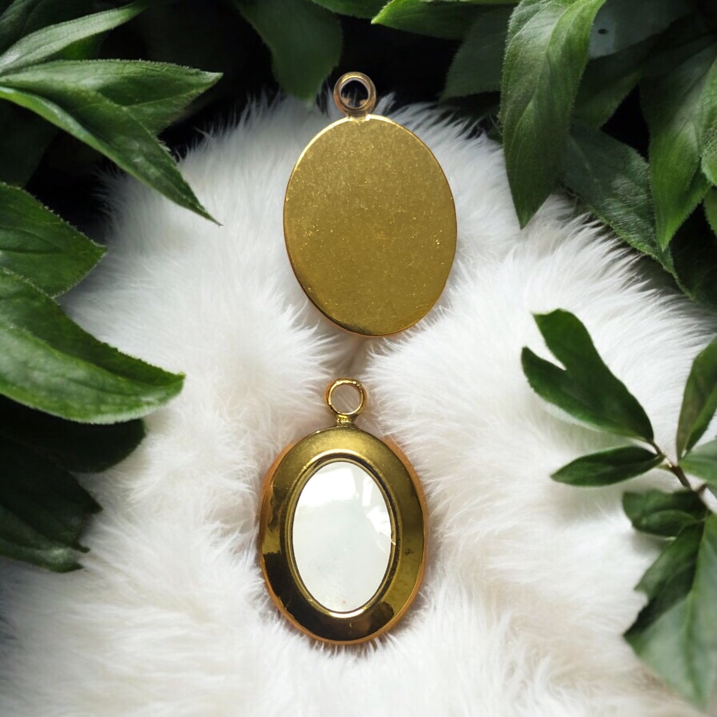 Sarı Çelik Sedef Taşlı Oval  Kolye Ucu