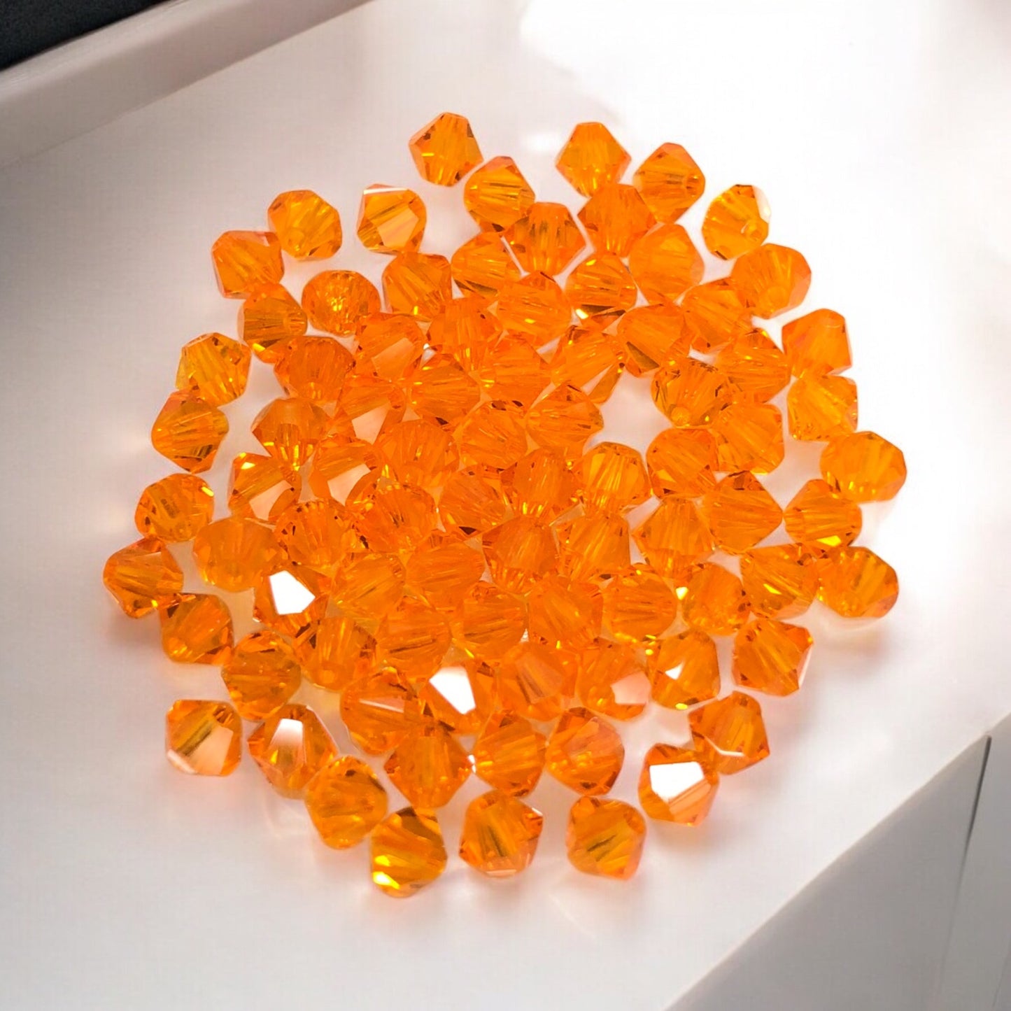 Swarovski 4mm Piramit (Bicone )  Şeffaf  Turuncu- 012