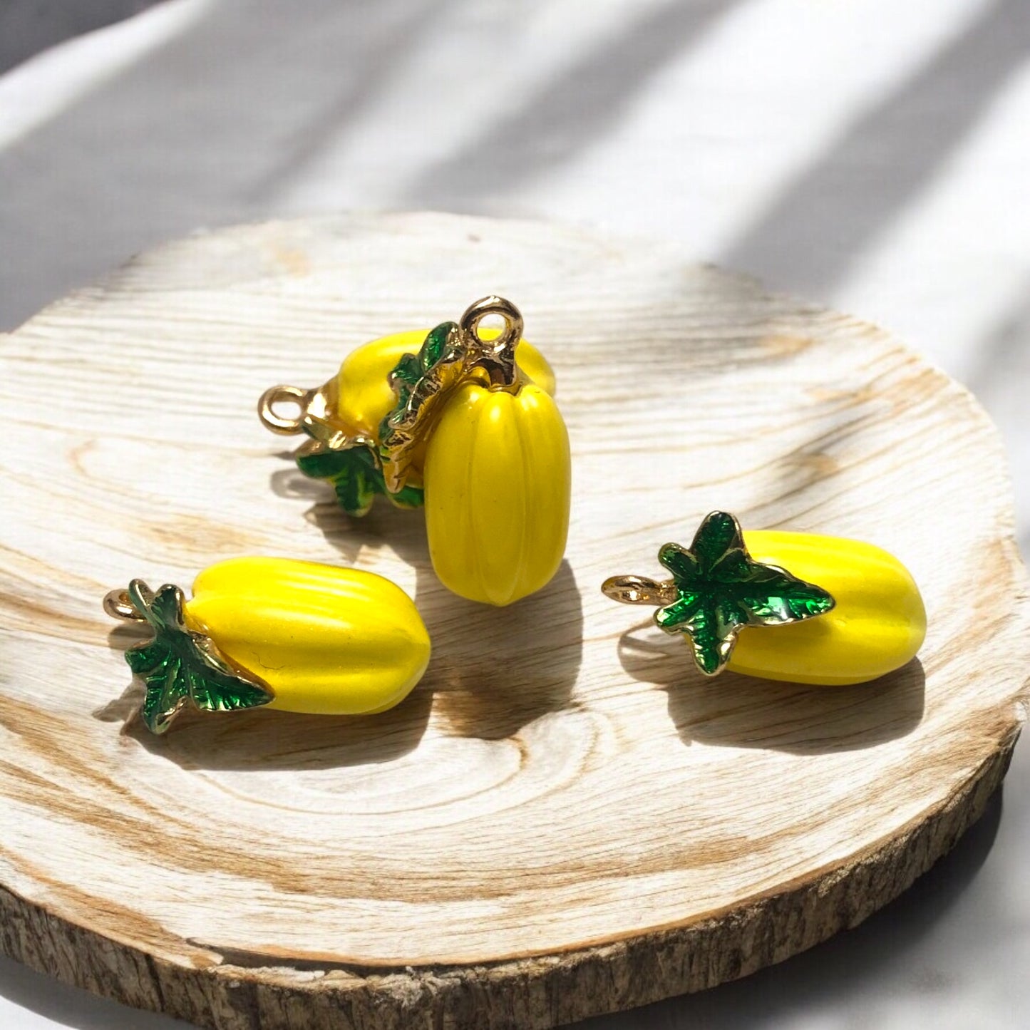 Gold Plated Enamel Strawberry Shaking Attachment - Neon Green