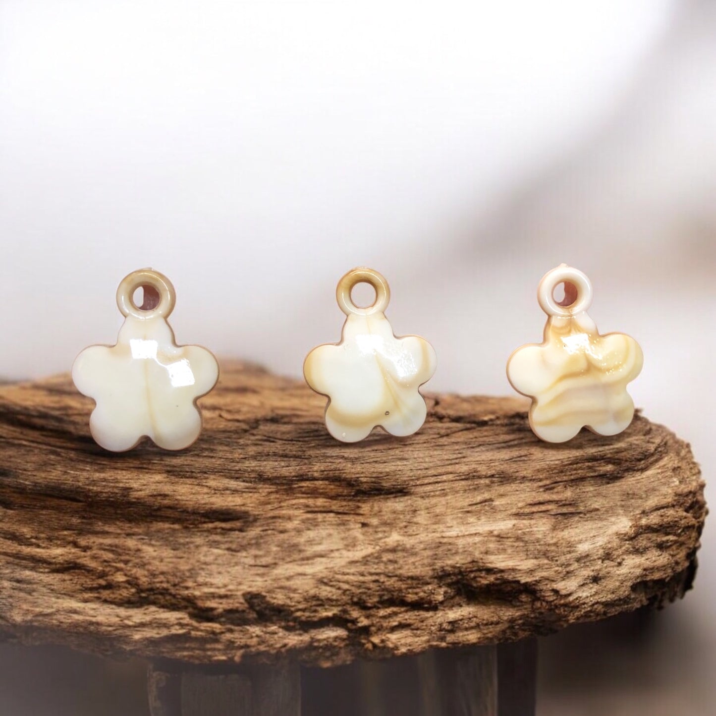 Akrilik Sallantı Papatya - 19mm