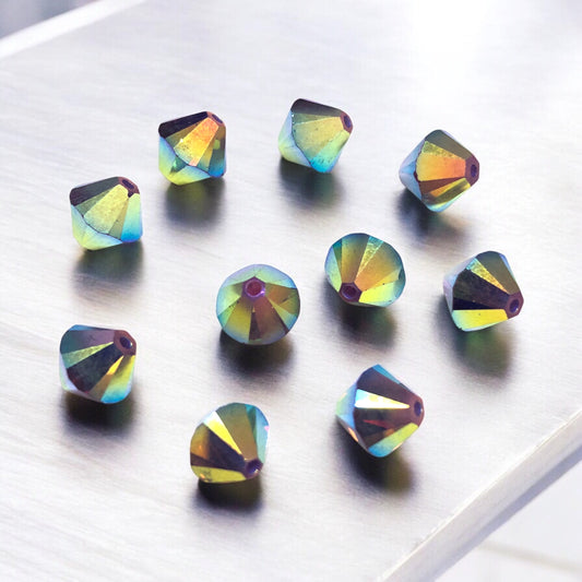 Swarovski 8mm Piramit (Bicone ) Şeffaf Parlak Renkli  (Crystal Jet AB ) - 007