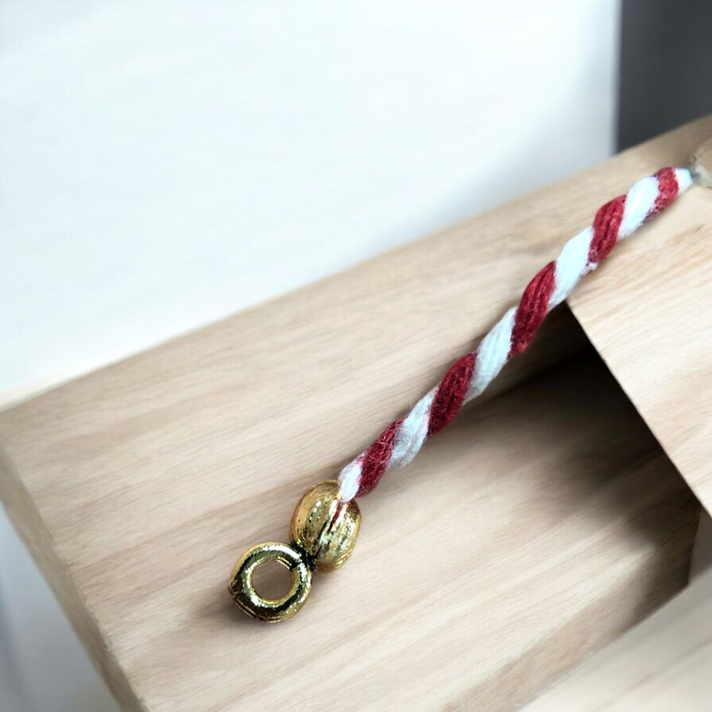 Vergoldeter Knotenverschluss aus Messing - 2