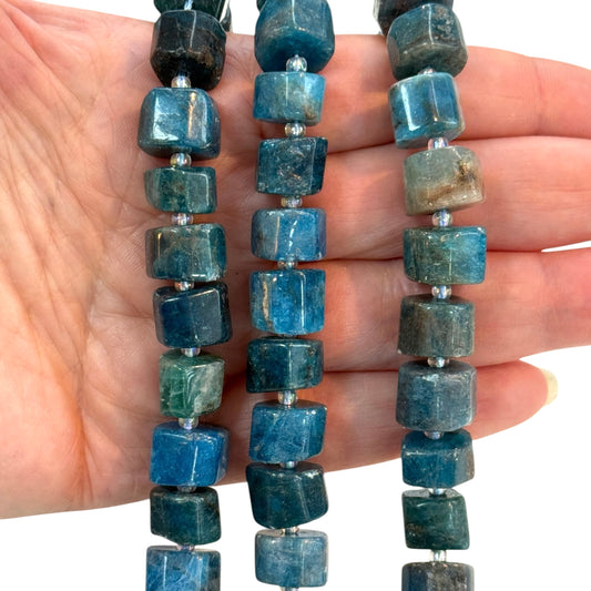 A Kalite Küp Kesim Doğal Apatit, Yaklaşık Uzunluk – 39.5cm