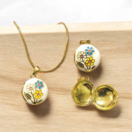 Altın Kaplama Mineli Açılabilir Kolye Ucu Yuvarlak -Beyaz Papatya