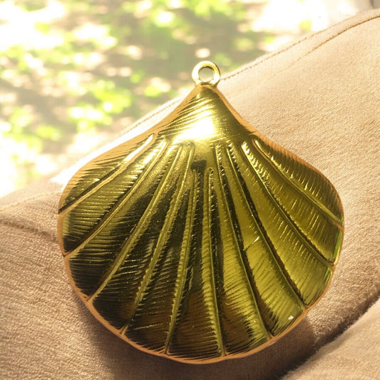 Sarı Çelik Büyük İstiridye Kolye Ucu