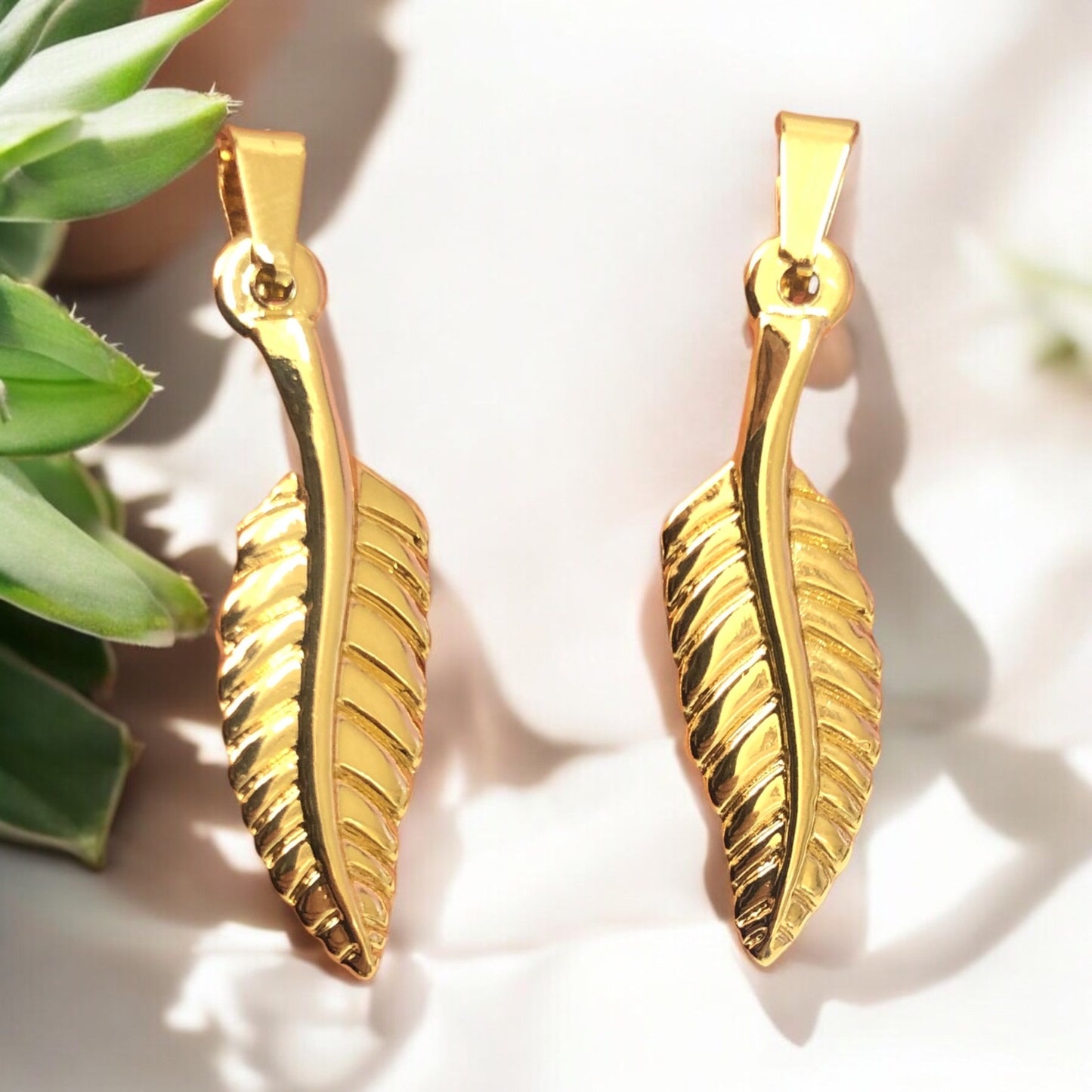 Sarı Çelik  Yaprak Kolye Ucu