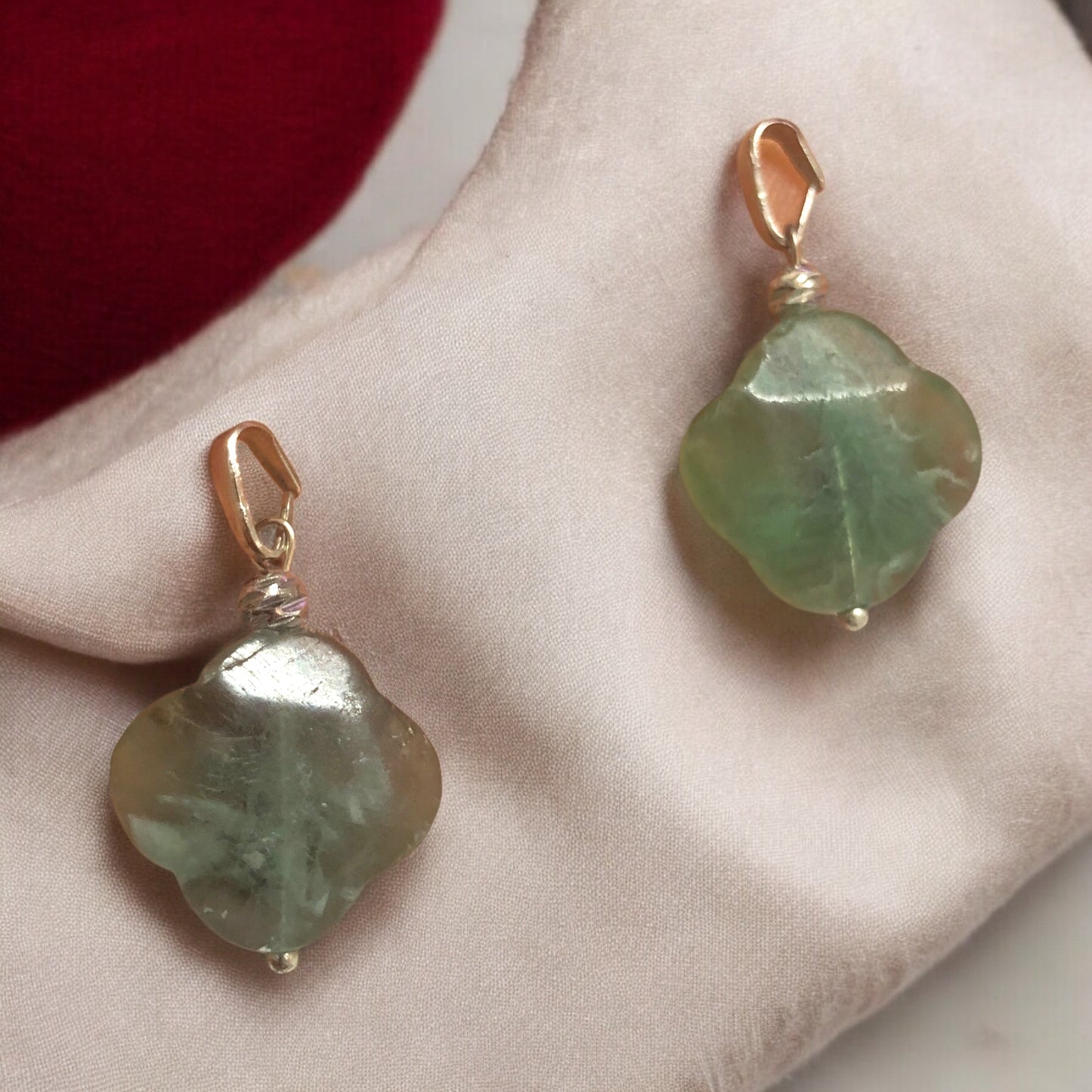 Doğal Taş Yonca Kolye Ucu - Florit (Fluorit)