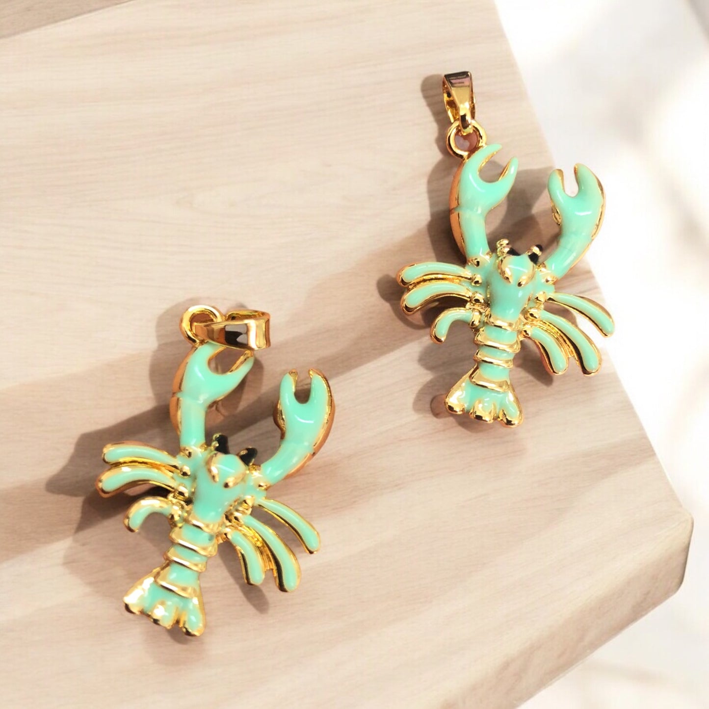 Altın  Kaplama  Mineli Istakoz Kolye Ucu -Mint