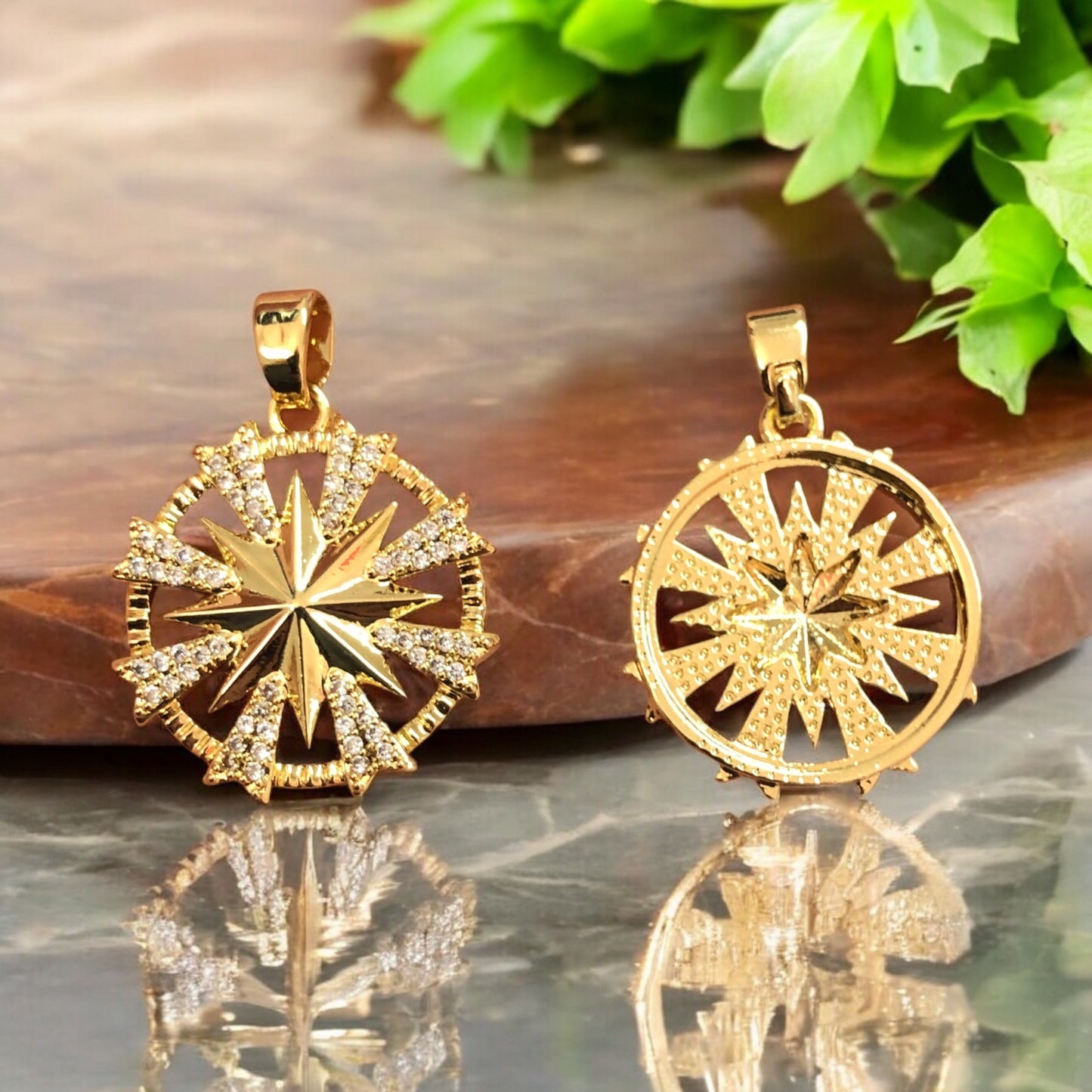 Altın Kaplama Zirkon Taşlı Kutup Yıldızı Kolye ucu