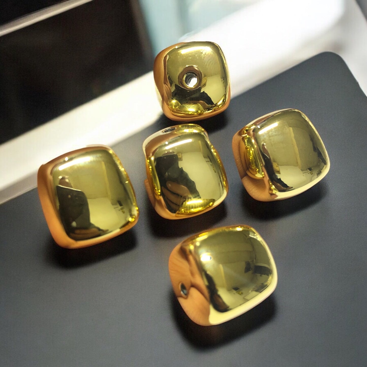 A Kalite Akrilik Silindir -16.3X17.3- GOLD