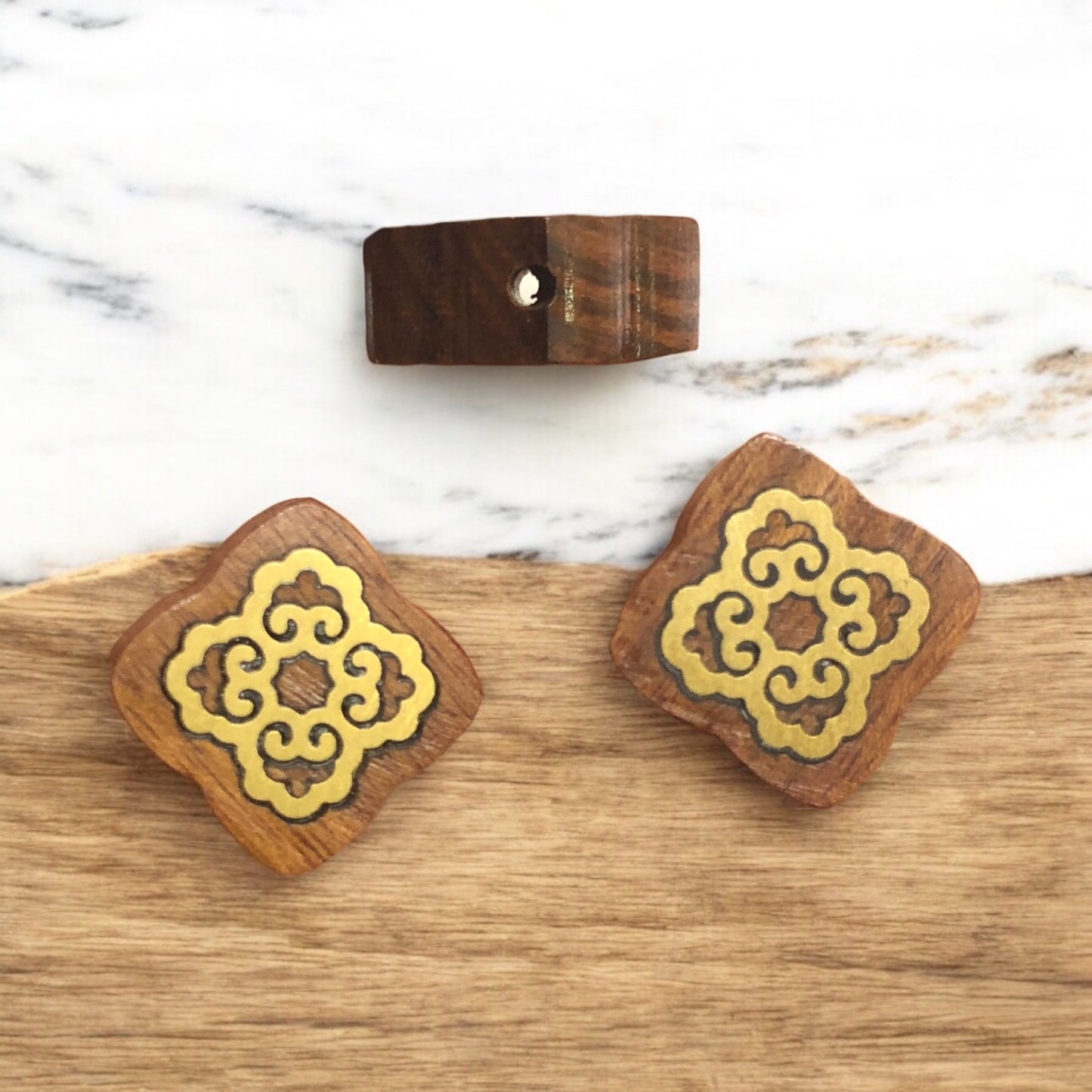 Esmer Venge Üzeri Pirinç Kakma Aparat  - 1 Yonca Model