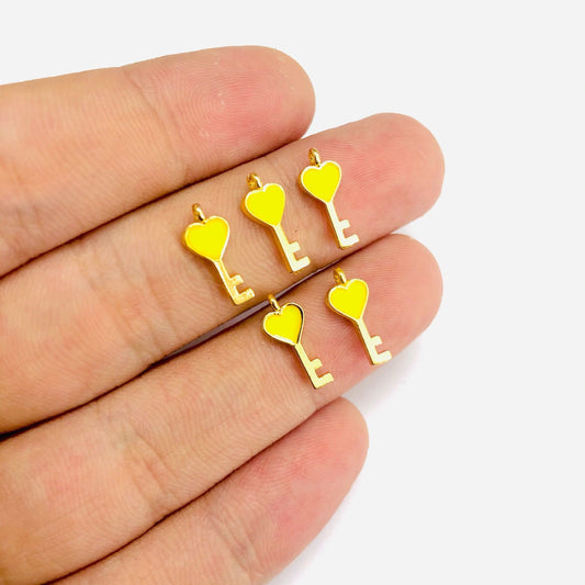 Gold-Plated Enameled Heart Key Shaker - Yellow