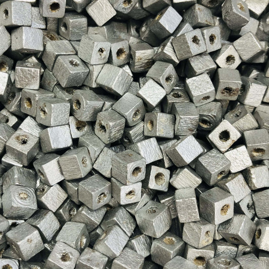 5x5mm Küp Ahşap Boncuk 25 - Gümüş Kaplama