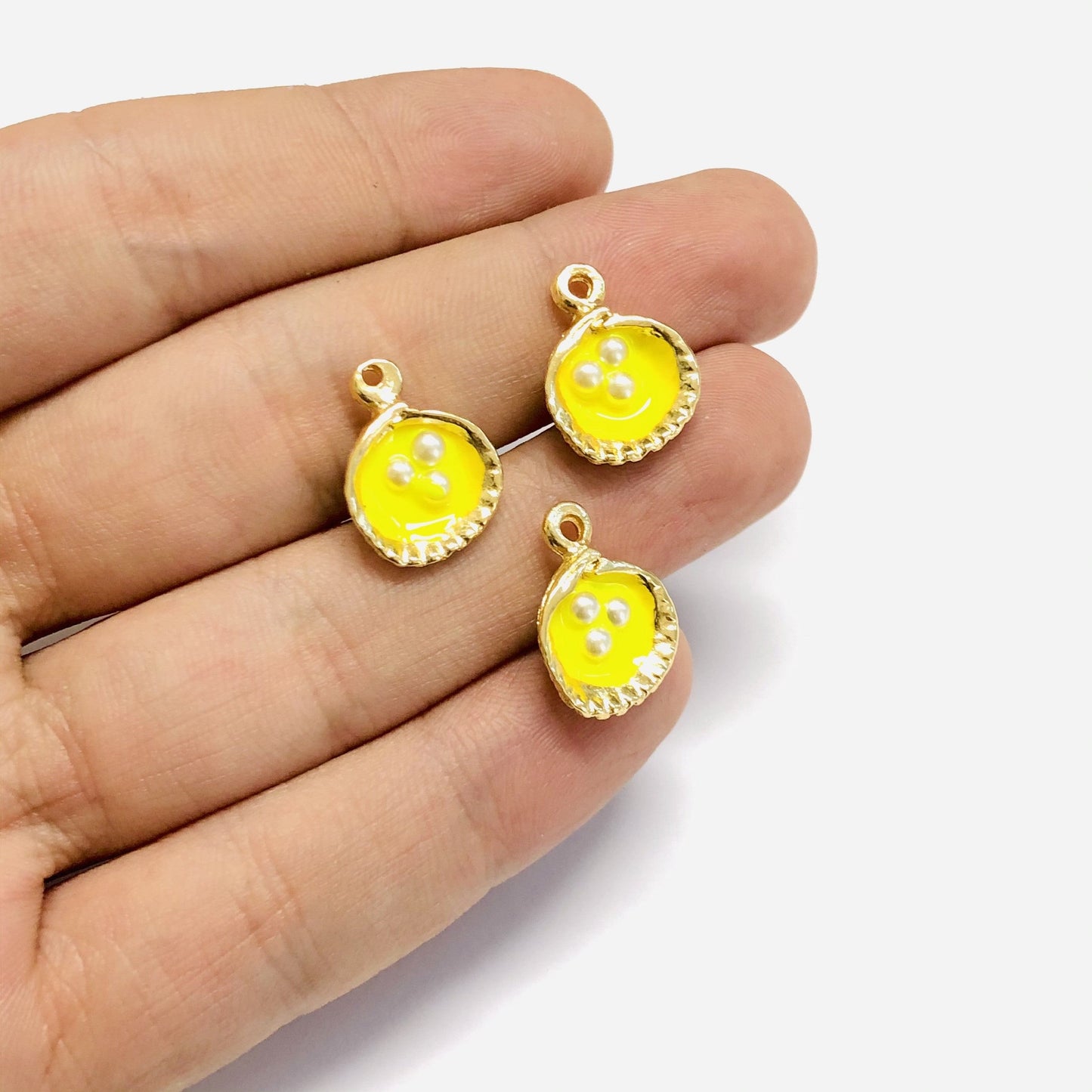 Gold Plated Enamel Pearl Oyster Shake Small Size - Neon Yellow