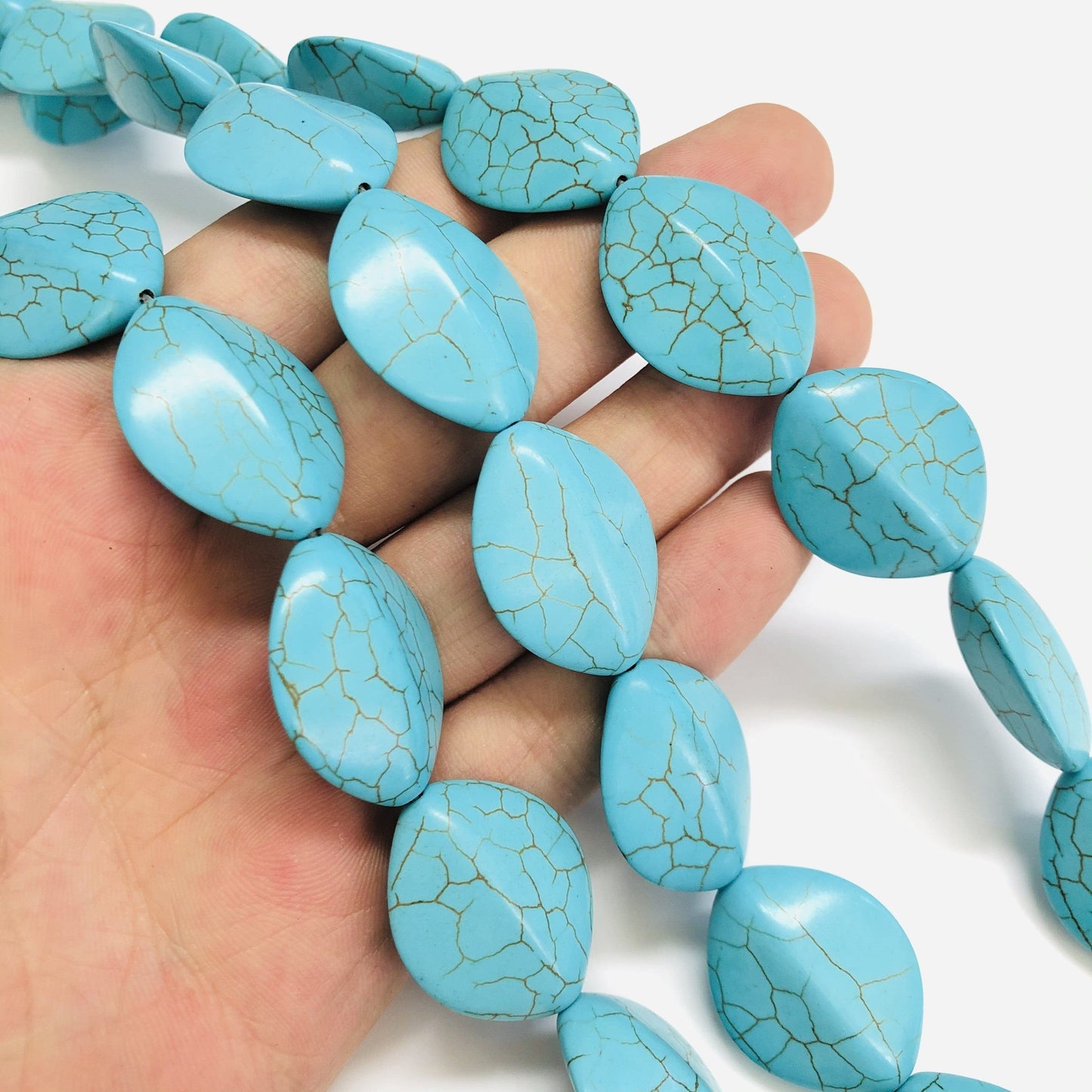 21x27mm Turquoise Howlite