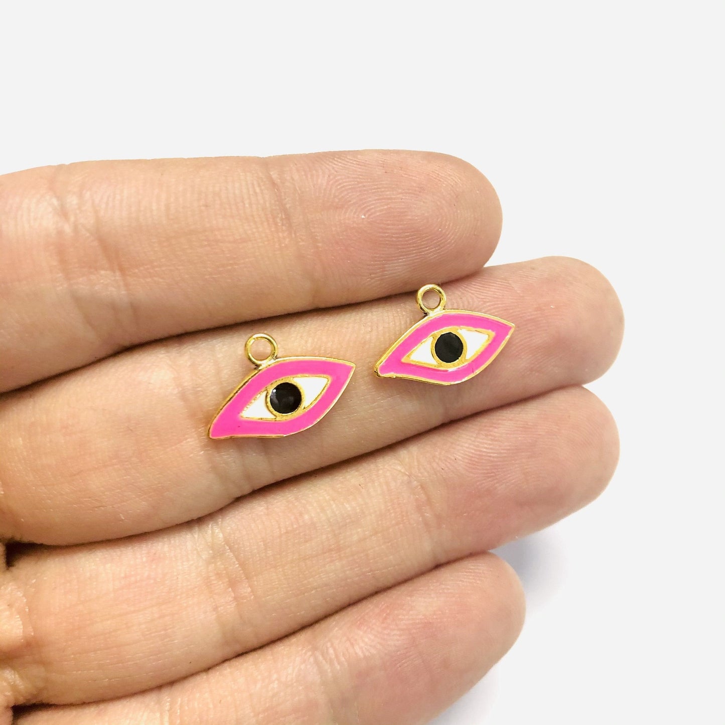 Gold-Plated Enamel Sharp Eye Shaking Attachment - Pink