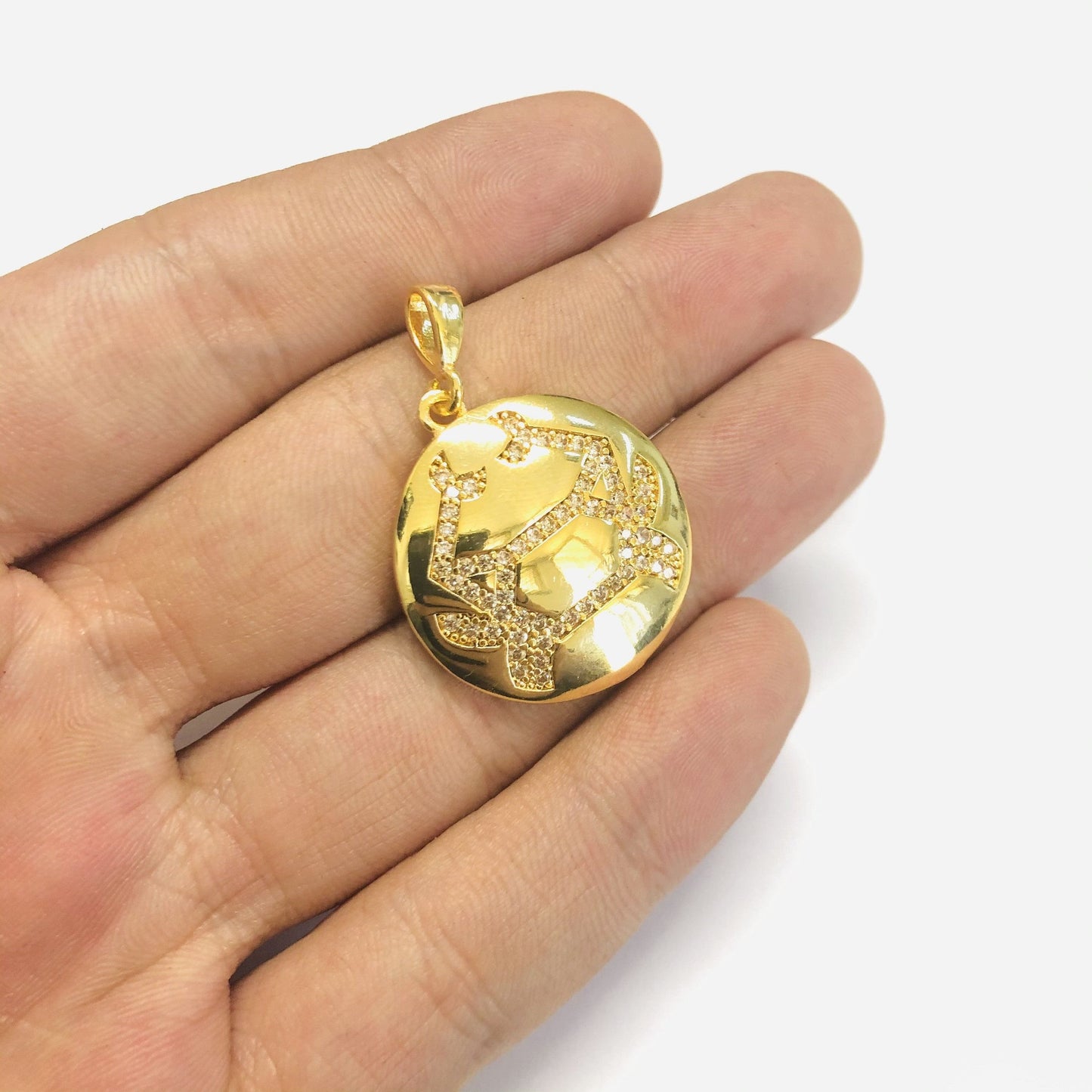 Brass Gold Plated Zircon Stone Zodiac Sign Pendant