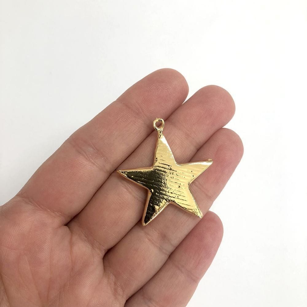 Gold Plated 32mm Striped Star Pendant 