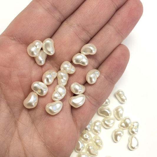 Plastic Shapeless Pearl - Cream 6x10mm