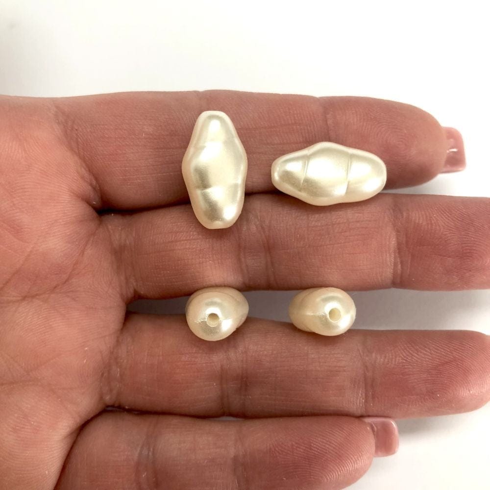 Plastic Shapeless Baroque Pearl - Cream 11.2x19.8mm